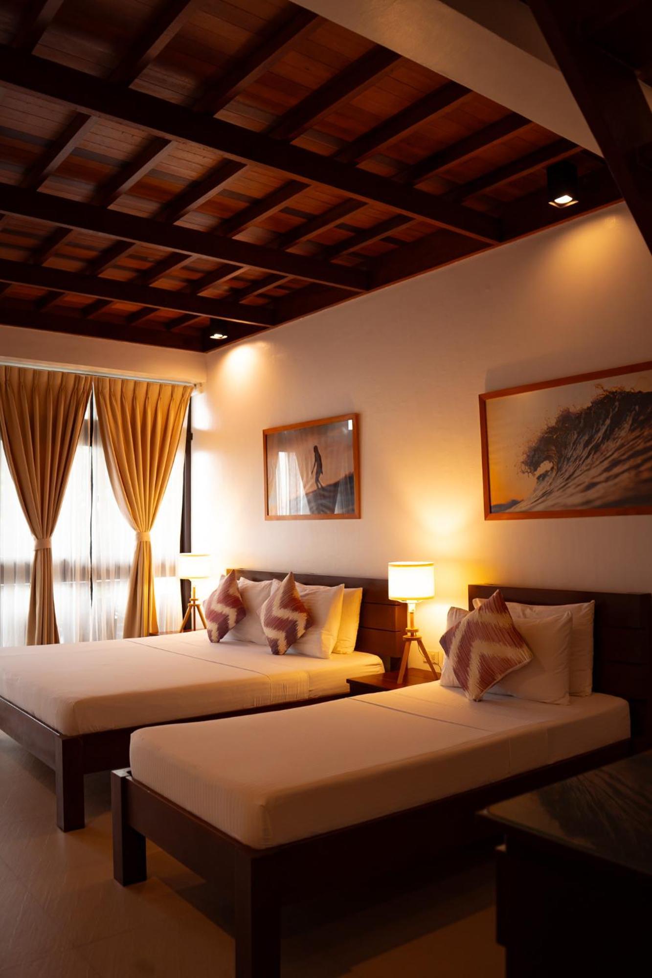 San Juan Surf Resort La Union Buitenkant foto
